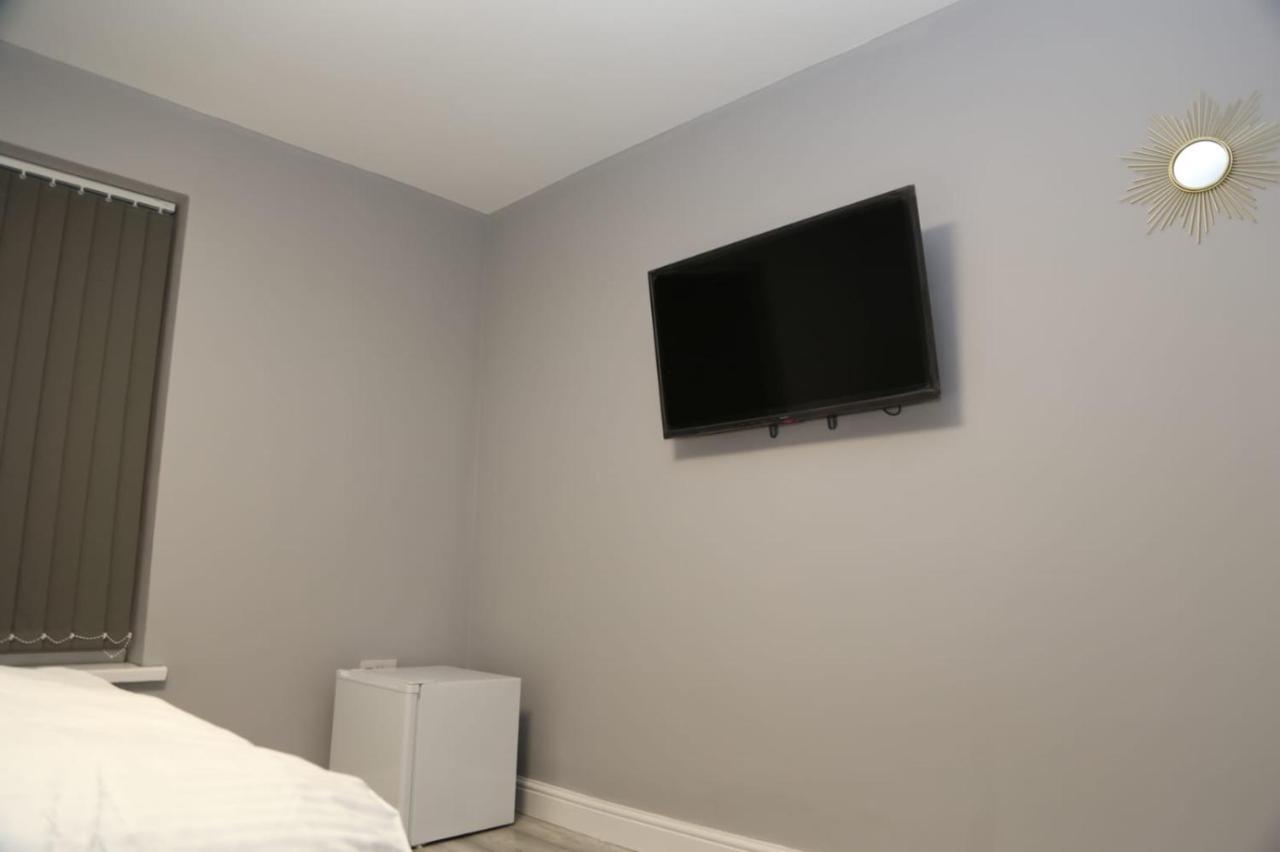 A A Guest Rooms Woolwich Londra Dış mekan fotoğraf