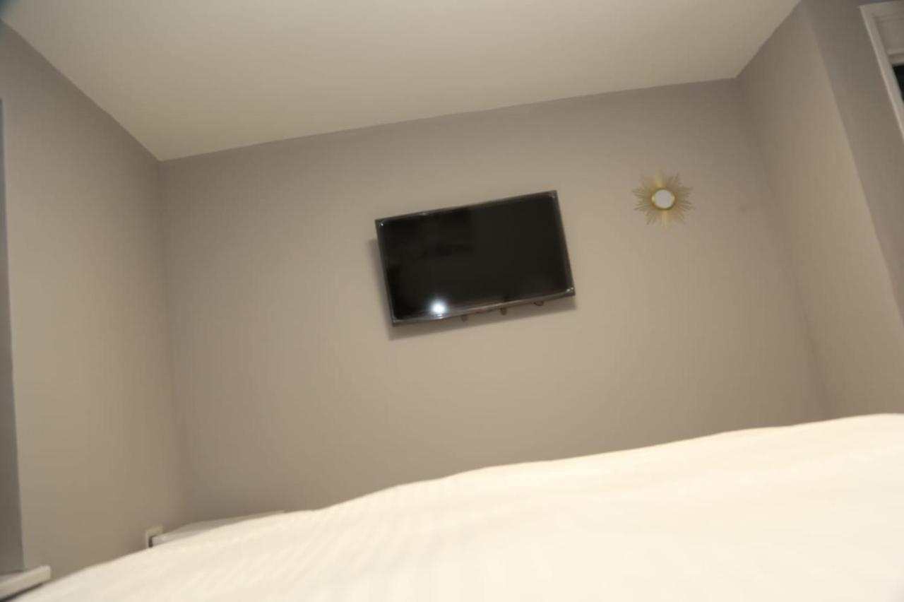A A Guest Rooms Woolwich Londra Dış mekan fotoğraf